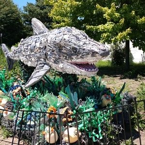 Meet your Posher, Lana